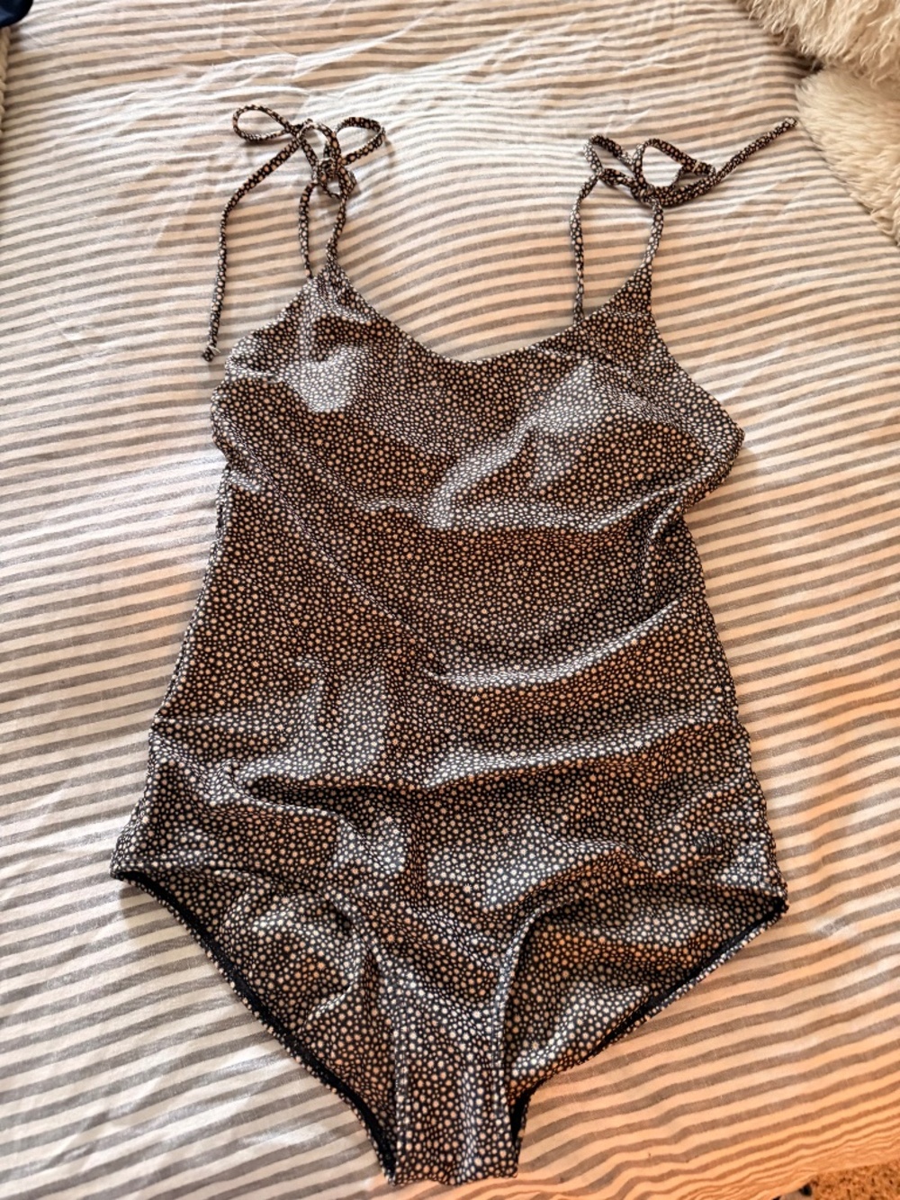 Albion Fit THE CHARLESTON One-Piece Swimsuit Medium